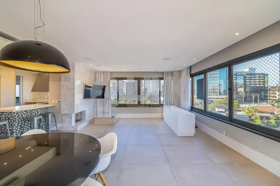 Apartamento com 2 quartos à venda, 119m2 em Petrópolis, Porto Alegre - RS - imagem 3 Foto 3 de Apartamento com 2 quartos à venda, 119m2 em Petrópolis, Porto Alegre - RS