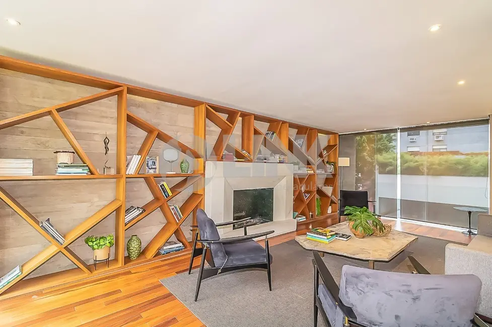 Apartamento com 2 quartos à venda, 119m2 em Petrópolis, Porto Alegre - RS - imagem 9 Foto 9 de Apartamento com 2 quartos à venda, 119m2 em Petrópolis, Porto Alegre - RS