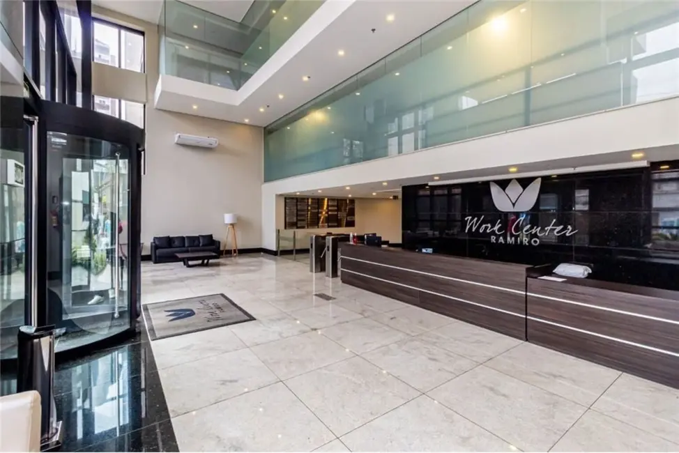 Foto 5 de Sala Comercial à venda, 48m2 em Floresta, Porto Alegre - RS