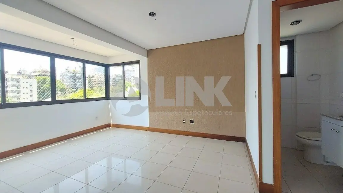 Apartamento com 3 quartos à venda, 130m2 em Mont Serrat, Porto Alegre - RS - imagem 7 Foto 7 de Apartamento com 3 quartos à venda, 130m2 em Mont Serrat, Porto Alegre - RS