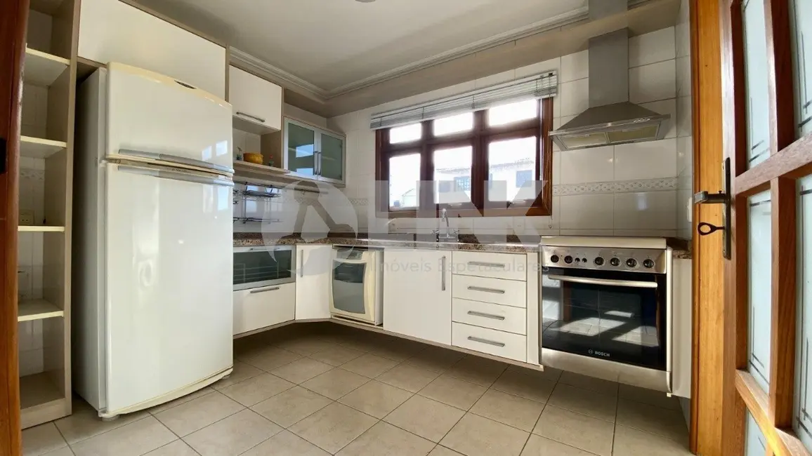 Foto 7 de Apartamento com 2 quartos à venda, 187m2 em Jardim Itu, Porto Alegre - RS