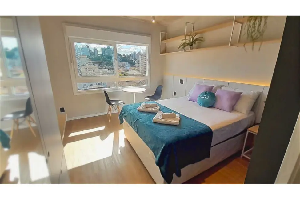 Apartamento com 1 quarto à venda, 20m2 em Santa Cecília, Porto Alegre - RS - imagem 3 Foto 3 de Apartamento com 1 quarto à venda, 20m2 em Santa Cecília, Porto Alegre - RS