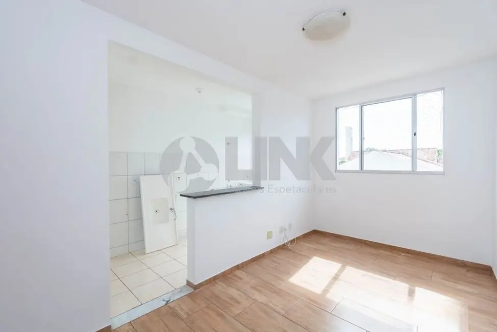 Foto 1 de Apartamento com 2 quartos à venda, 43m2 em Jardim Leopoldina, Porto Alegre - RS