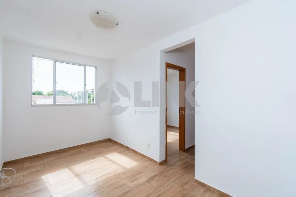 Foto 2 de Apartamento com 2 quartos à venda, 43m2 em Jardim Leopoldina, Porto Alegre - RS
