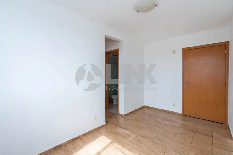 Foto 3 de Apartamento com 2 quartos à venda, 43m2 em Jardim Leopoldina, Porto Alegre - RS