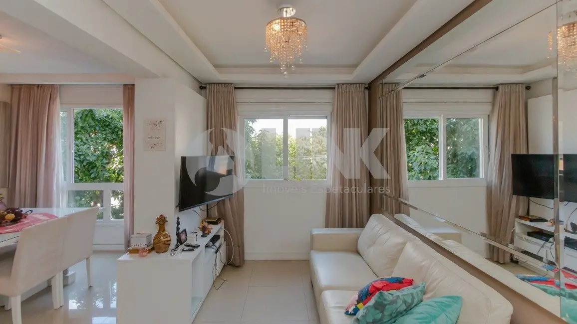 Apartamento com 3 quartos à venda, 74m2 em Passo da Areia, Porto Alegre - RS - imagem 8 Foto 8 de Apartamento com 3 quartos à venda, 74m2 em Passo da Areia, Porto Alegre - RS