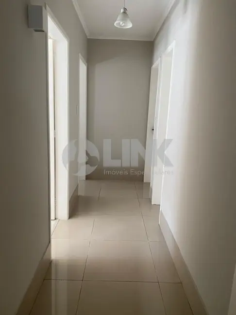 Foto 6 de Casa com 3 quartos à venda, 231m2 em Jardim Itu, Porto Alegre - RS