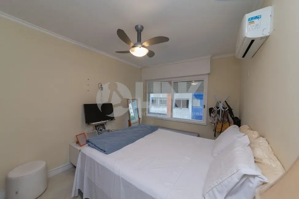Apartamento com 3 quartos à venda, 93m2 em Moinhos de Vento, Porto Alegre - RS - imagem 5 Foto 5 de Apartamento com 3 quartos à venda, 93m2 em Moinhos de Vento, Porto Alegre - RS