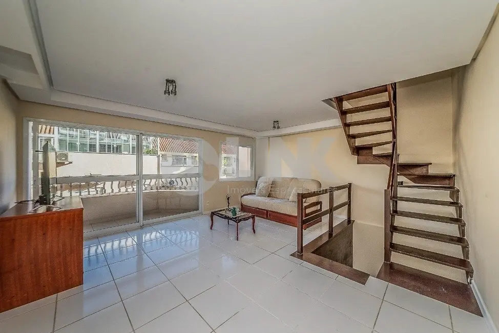 Foto 1 de Casa de Condomínio com 3 quartos à venda, 220m2 em Tristeza, Porto Alegre - RS