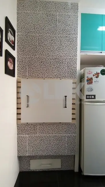 Apartamento com 1 quarto à venda, 60m2 em Azenha, Porto Alegre - RS - imagem 6 Foto 6 de Apartamento com 1 quarto à venda, 60m2 em Azenha, Porto Alegre - RS