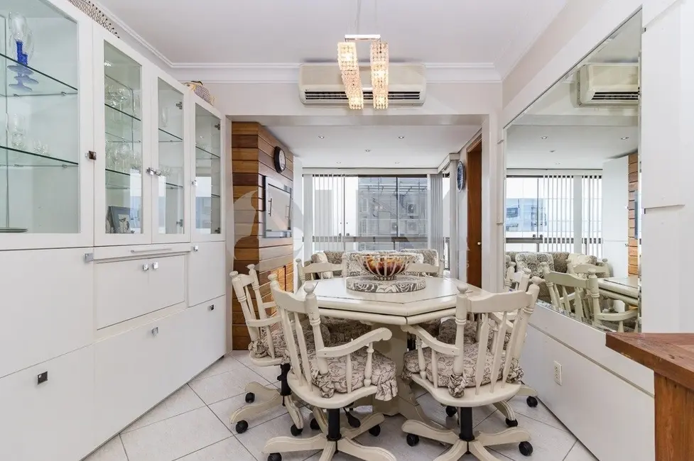 Foto 4 de Apartamento com 3 quartos à venda, 115m2 em Higienópolis, Porto Alegre - RS