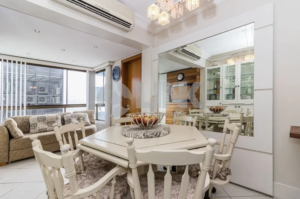 Foto 3 de Apartamento com 3 quartos à venda, 115m2 em Higienópolis, Porto Alegre - RS