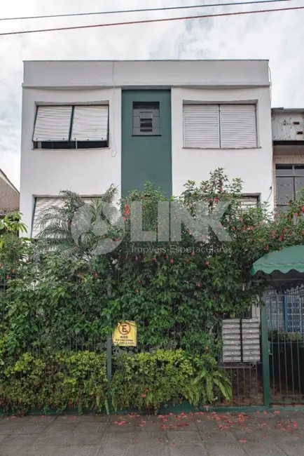 Apartamento com 1 quarto à venda, 26m2 em Azenha, Porto Alegre - RS - imagem 6 Foto 6 de Apartamento com 1 quarto à venda, 26m2 em Azenha, Porto Alegre - RS