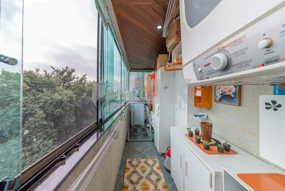 Foto 7 de Apartamento com 3 quartos à venda, 124m2 em Jardim Itu, Porto Alegre - RS