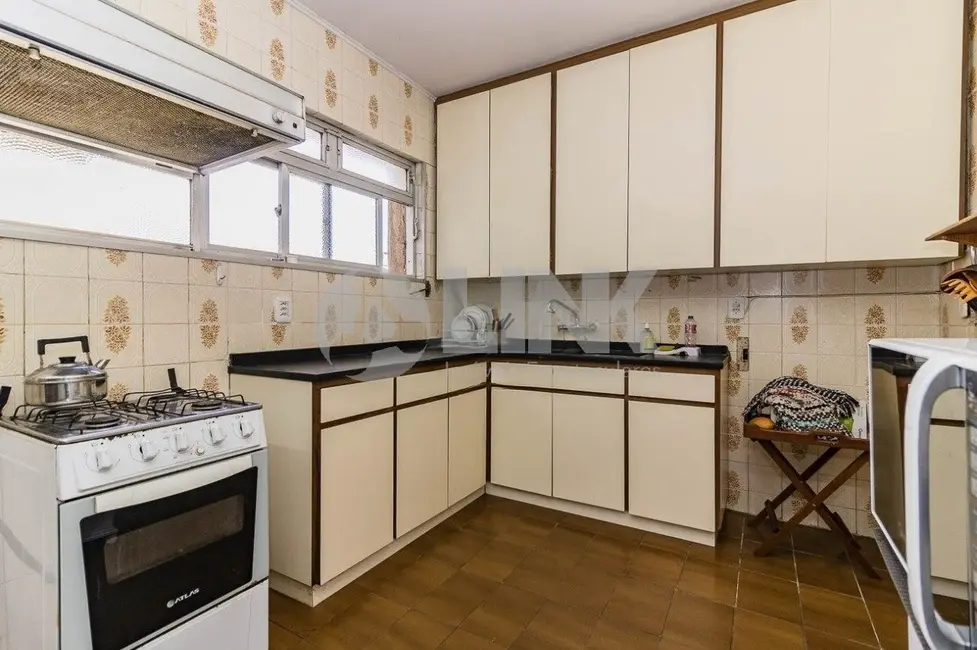 Foto 7 de Apartamento com 3 quartos à venda, 190m2 em Rio Branco, Porto Alegre - RS