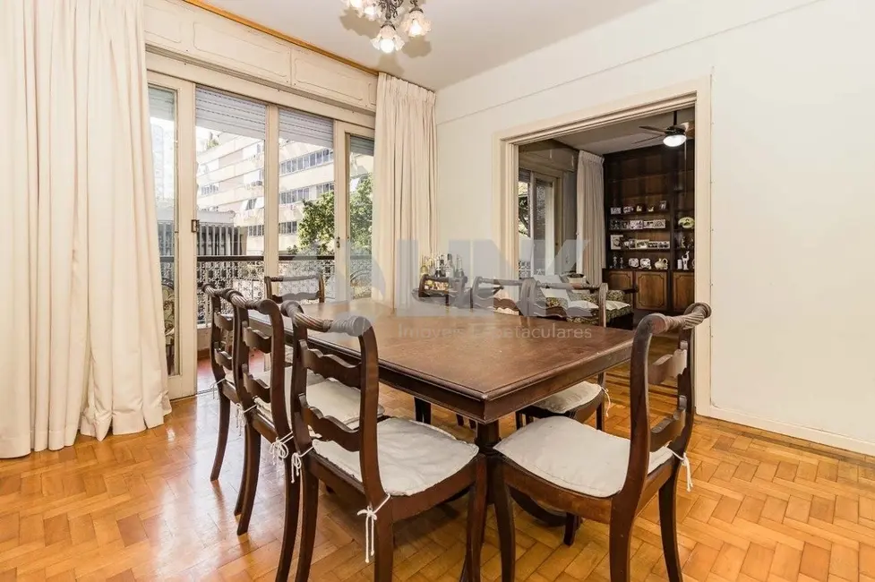 Foto 5 de Apartamento com 3 quartos à venda, 190m2 em Rio Branco, Porto Alegre - RS