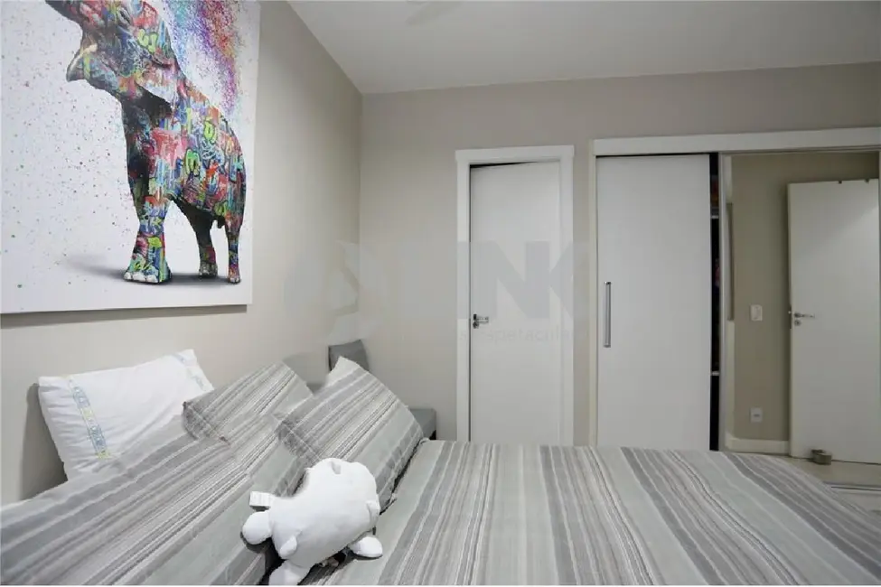 Apartamento com 3 quartos à venda, 66m2 em Vila Ipiranga, Porto Alegre - RS - imagem 7 Foto 7 de Apartamento com 3 quartos à venda, 66m2 em Vila Ipiranga, Porto Alegre - RS