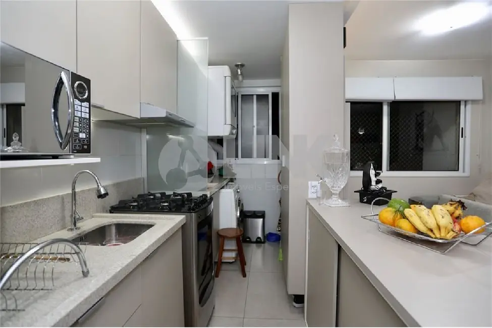 Apartamento com 3 quartos à venda, 66m2 em Vila Ipiranga, Porto Alegre - RS - imagem 5 Foto 5 de Apartamento com 3 quartos à venda, 66m2 em Vila Ipiranga, Porto Alegre - RS