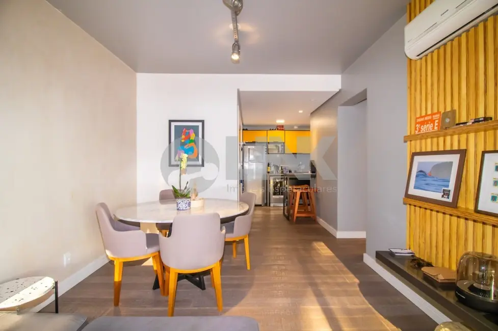 Foto 9 de Apartamento com 2 quartos à venda, 82m2 em Rio Branco, Porto Alegre - RS