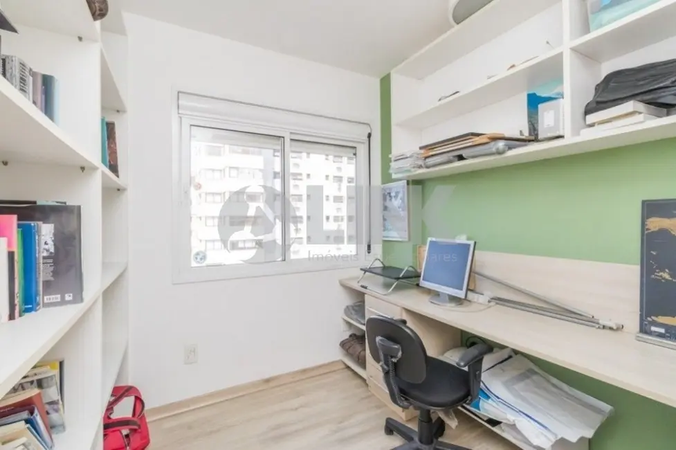 Foto 8 de Apartamento com 3 quartos à venda, 83m2 em Mont Serrat, Porto Alegre - RS