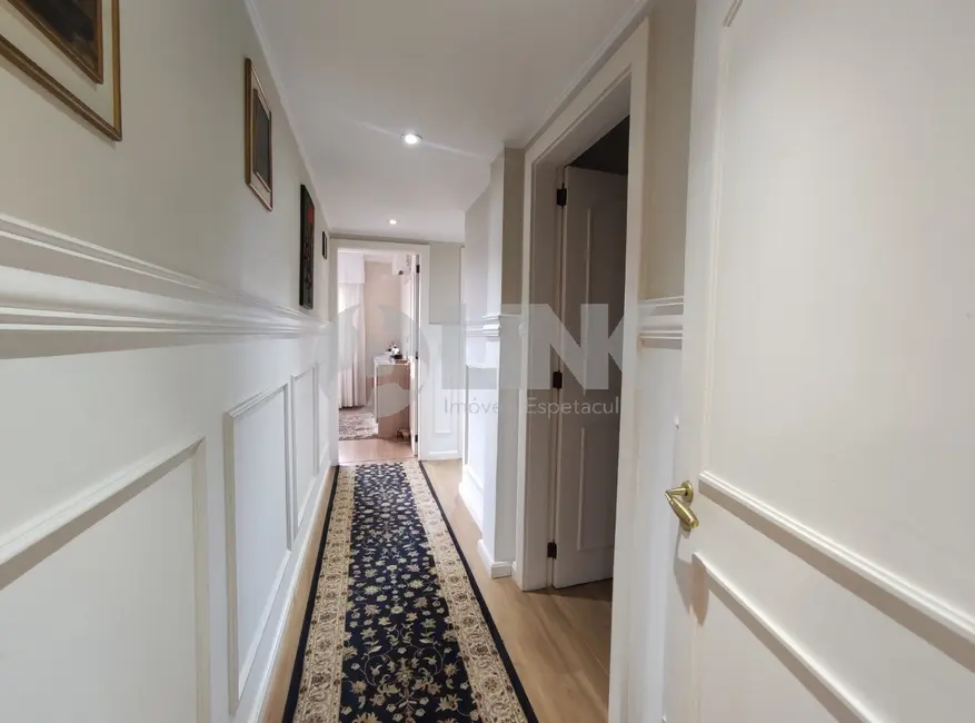 Foto 8 de Apartamento com 3 quartos à venda, 187m2 em Higienópolis, Porto Alegre - RS