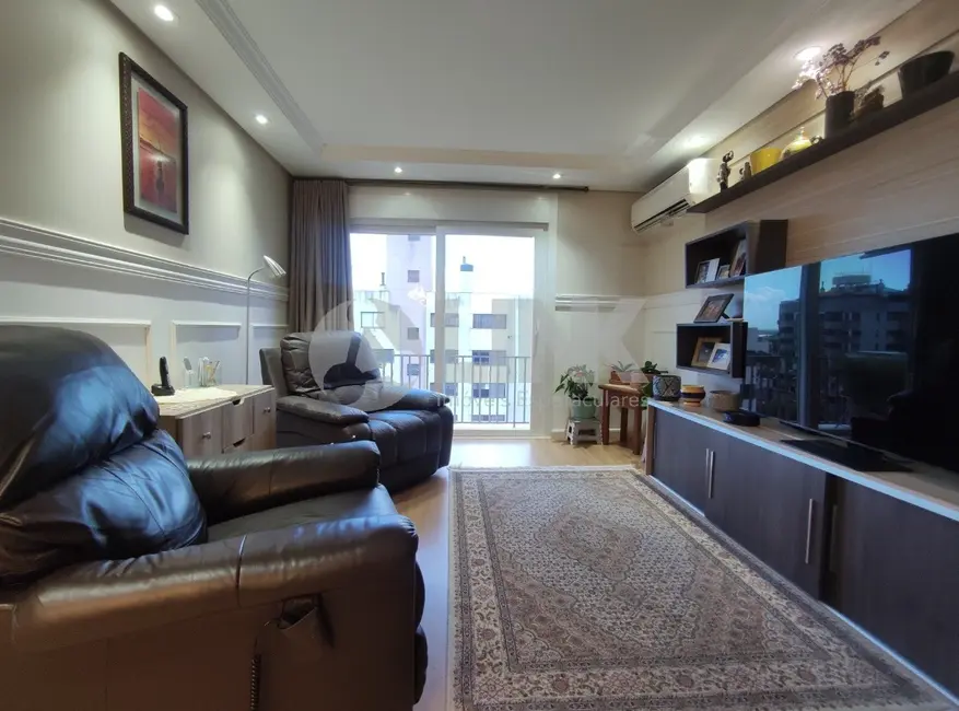 Foto 5 de Apartamento com 3 quartos à venda, 187m2 em Higienópolis, Porto Alegre - RS