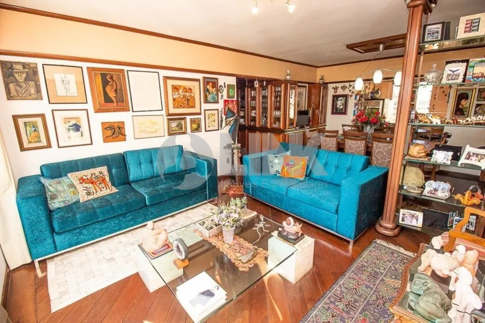 Apartamento com 3 quartos à venda, 109m2 em Moinhos de Vento, Porto Alegre - RS - imagem 7 Foto 7 de Apartamento com 3 quartos à venda, 109m2 em Moinhos de Vento, Porto Alegre - RS