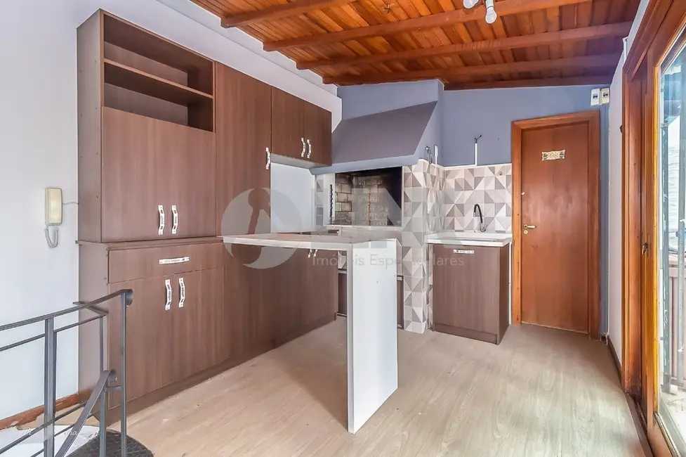Apartamento com 2 quartos à venda, 82m2 em Passo da Areia, Porto Alegre - RS - imagem 9 Foto 9 de Apartamento com 2 quartos à venda, 82m2 em Passo da Areia, Porto Alegre - RS