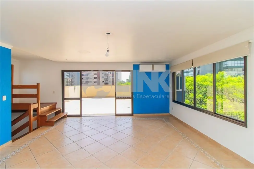 Foto 2 de Apartamento com 3 quartos à venda, 245m2 em Bela Vista, Porto Alegre - RS