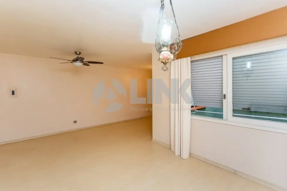 Foto 4 de Apartamento com 3 quartos à venda, 115m2 em Floresta, Porto Alegre - RS