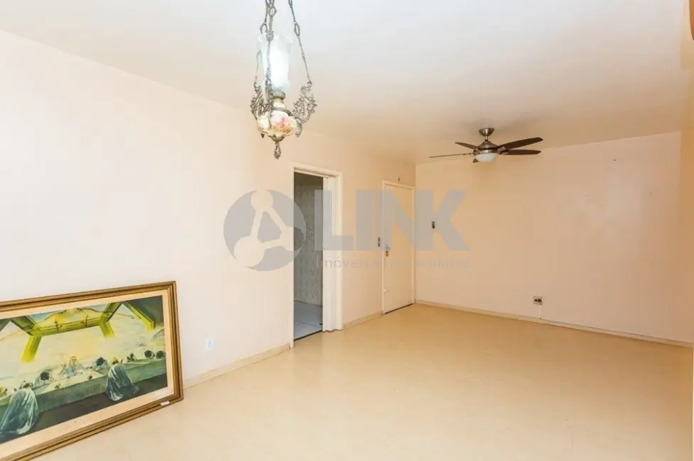 Foto 2 de Apartamento com 3 quartos à venda, 115m2 em Floresta, Porto Alegre - RS