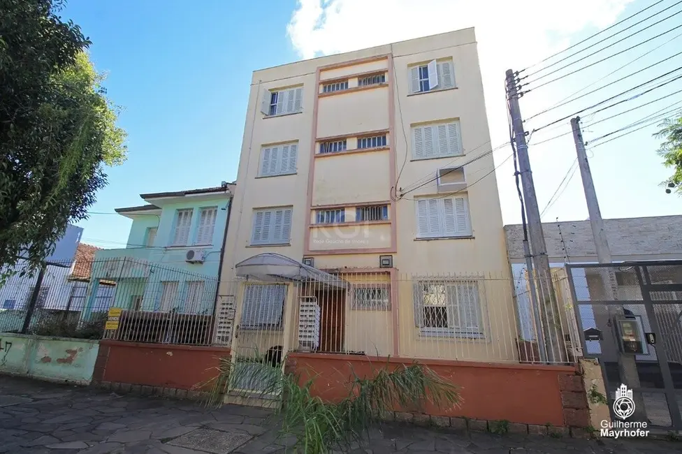 Foto 2 de Apartamento com 2 quartos à venda, 68m2 em São Geraldo, Porto Alegre - RS