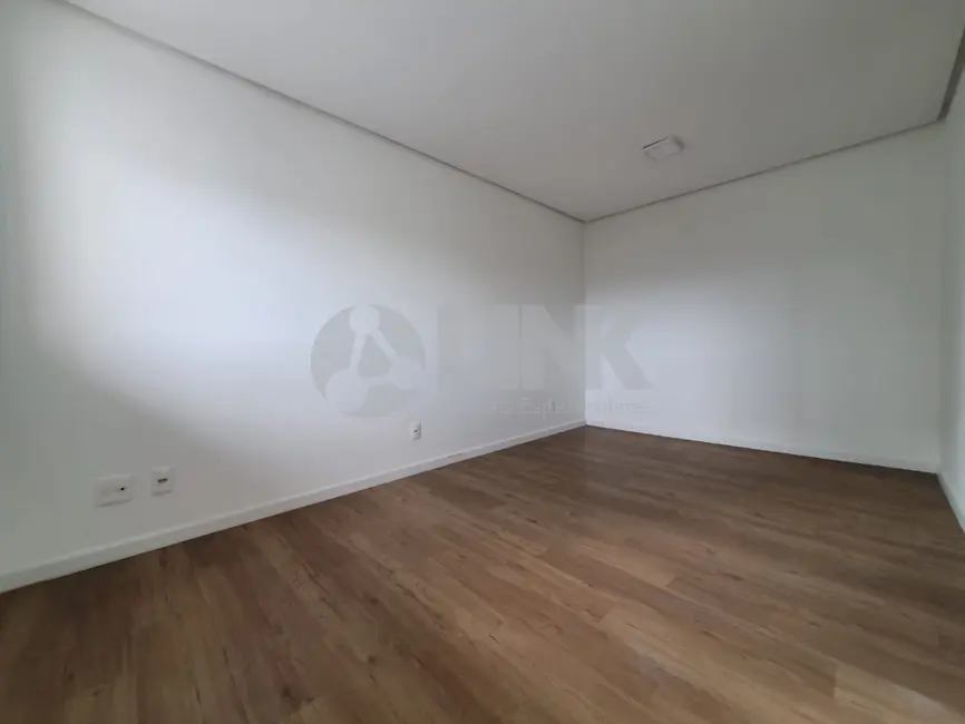 Apartamento com 2 quartos à venda, 74m2 em Passo da Areia, Porto Alegre - RS - imagem 6 Foto 6 de Apartamento com 2 quartos à venda, 74m2 em Passo da Areia, Porto Alegre - RS