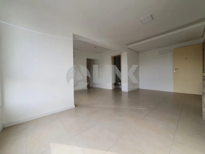 Apartamento com 2 quartos à venda, 74m2 em Passo da Areia, Porto Alegre - RS - imagem 4 Foto 4 de Apartamento com 2 quartos à venda, 74m2 em Passo da Areia, Porto Alegre - RS