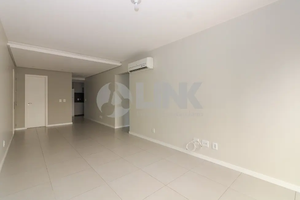 Foto 5 de Apartamento com 2 quartos à venda, 76m2 em Rio Branco, Porto Alegre - RS