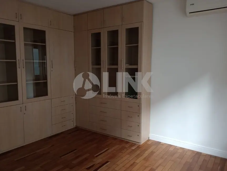 Foto 5 de Apartamento com 3 quartos à venda, 112m2 em Floresta, Porto Alegre - RS