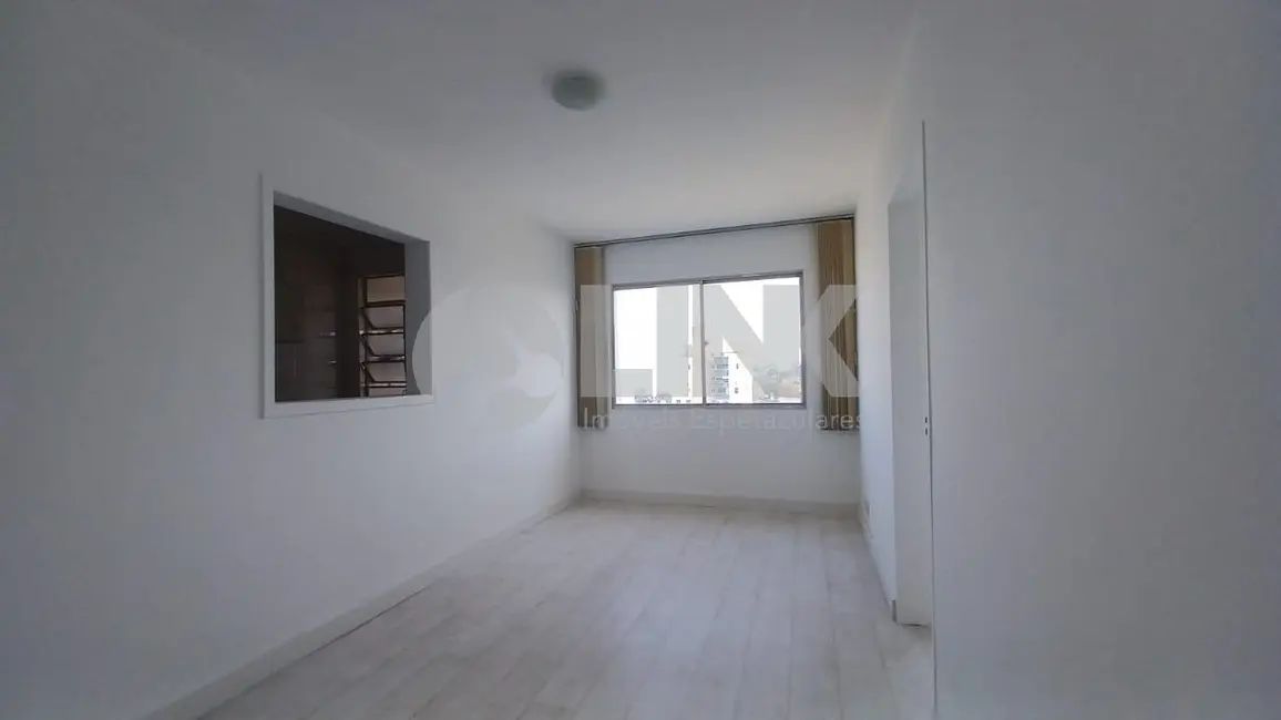 Apartamento com 1 quarto à venda, 43m2 em Santana, Porto Alegre - RS - imagem 3 Foto 3 de Apartamento com 1 quarto à venda, 43m2 em Santana, Porto Alegre - RS