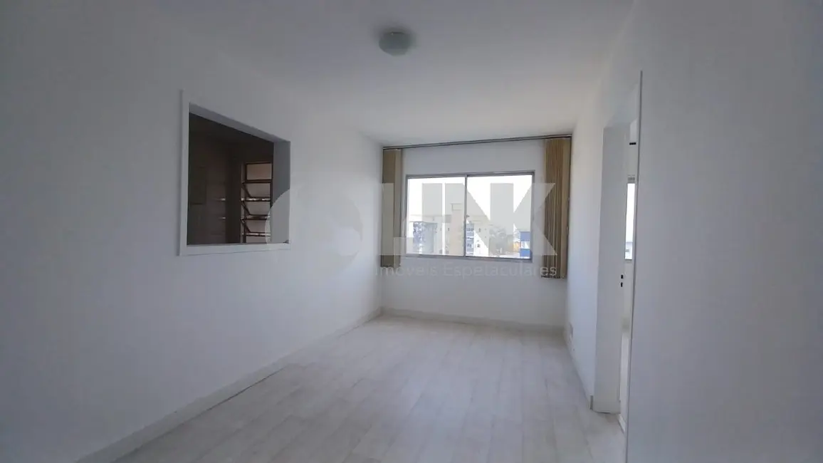 Apartamento com 1 quarto à venda, 43m2 em Santana, Porto Alegre - RS - imagem 6 Foto 6 de Apartamento com 1 quarto à venda, 43m2 em Santana, Porto Alegre - RS