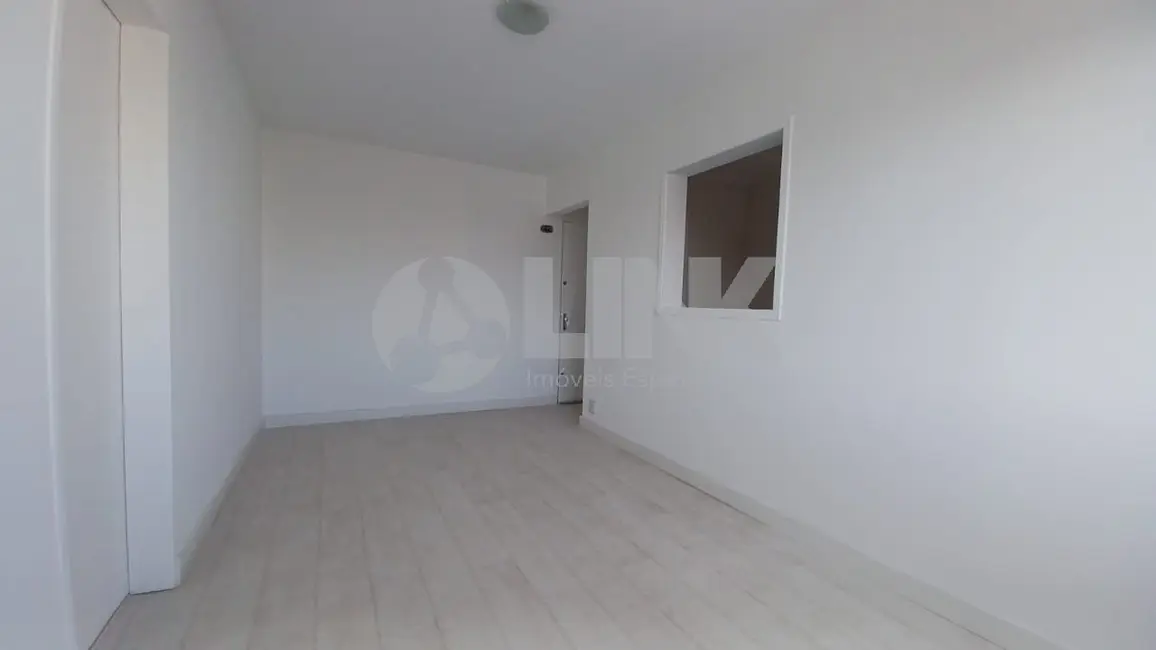 Apartamento com 1 quarto à venda, 43m2 em Santana, Porto Alegre - RS - imagem 5 Foto 5 de Apartamento com 1 quarto à venda, 43m2 em Santana, Porto Alegre - RS