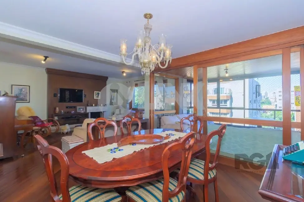 Foto 8 de Apartamento com 3 quartos à venda, 190m2 em Auxiliadora, Porto Alegre - RS