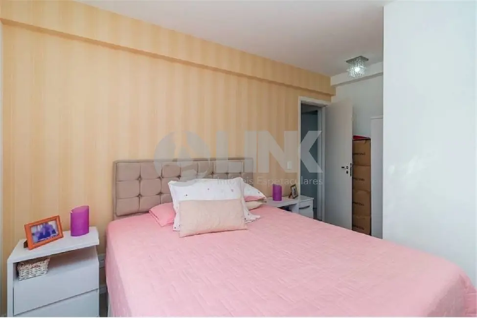 Apartamento com 3 quartos à venda, 75m2 em Jardim Carvalho, Porto Alegre - RS - imagem 9 Foto 9 de Apartamento com 3 quartos à venda, 75m2 em Jardim Carvalho, Porto Alegre - RS