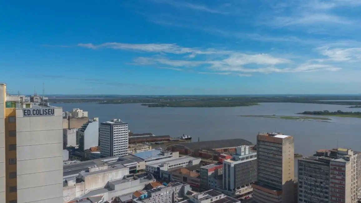 Foto 2 de Terreno / Lote à venda em Centro Histórico, Porto Alegre - RS