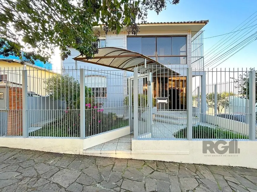 Foto 1 de Casa com 3 quartos à venda, 360m2 em Glória, Porto Alegre - RS