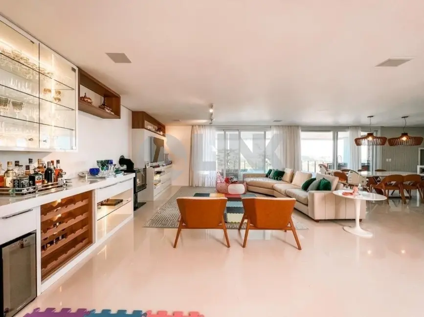 Casa de Condomínio com 3 quartos à venda, 341m2 em Vila Nova, Porto Alegre - RS - imagem 7 Foto 7 de Casa de Condomínio com 3 quartos à venda, 341m2 em Vila Nova, Porto Alegre - RS