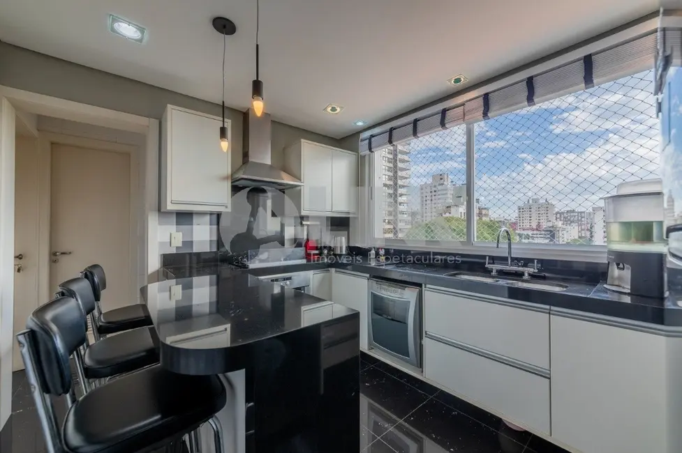 Apartamento com 3 quartos à venda, 128m2 em Mont Serrat, Porto Alegre - RS - imagem 6 Foto 6 de Apartamento com 3 quartos à venda, 128m2 em Mont Serrat, Porto Alegre - RS