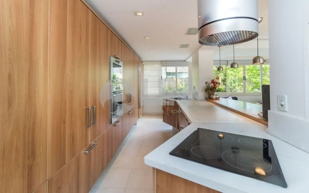 Foto 8 de Apartamento com 3 quartos à venda, 125m2 em Mont Serrat, Porto Alegre - RS