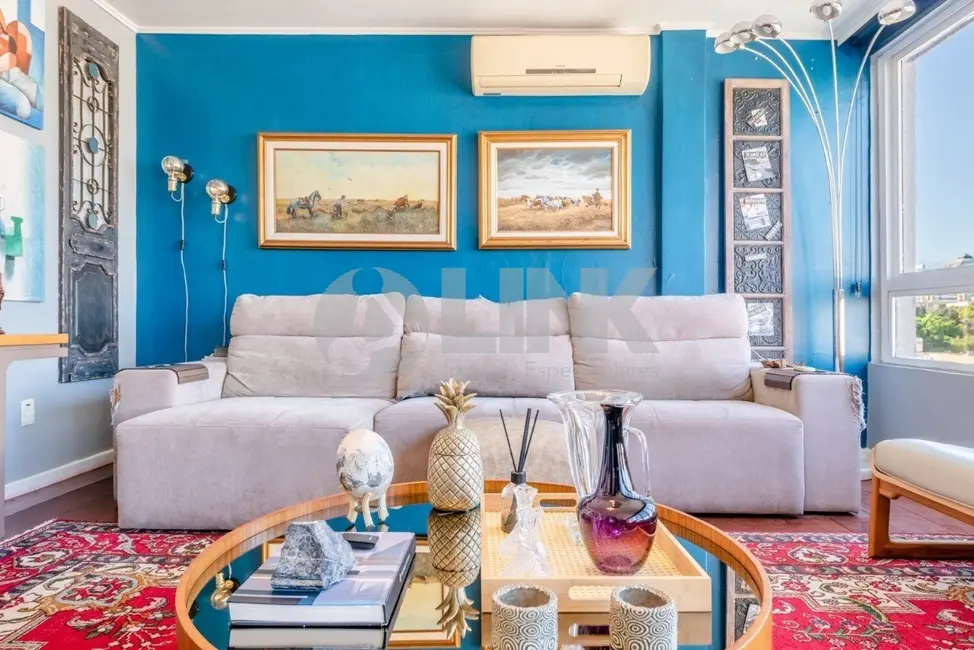 Apartamento com 4 quartos à venda, 231m2 em Moinhos de Vento, Porto Alegre - RS - imagem 5 Foto 5 de Apartamento com 4 quartos à venda, 231m2 em Moinhos de Vento, Porto Alegre - RS