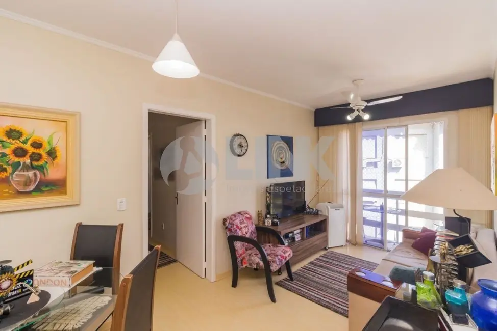 Foto 1 de Apartamento com 3 quartos à venda, 77m2 em Passo da Areia, Porto Alegre - RS