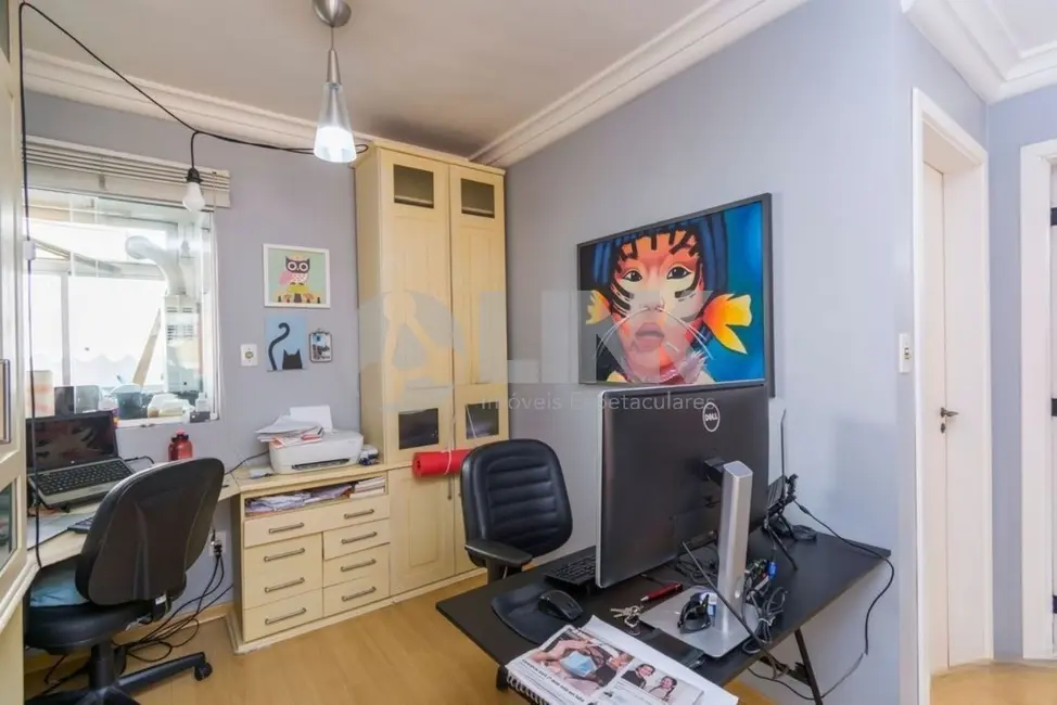 Apartamento com 2 quartos à venda, 70m2 em Mont Serrat, Porto Alegre - RS - imagem 5 Foto 5 de Apartamento com 2 quartos à venda, 70m2 em Mont Serrat, Porto Alegre - RS