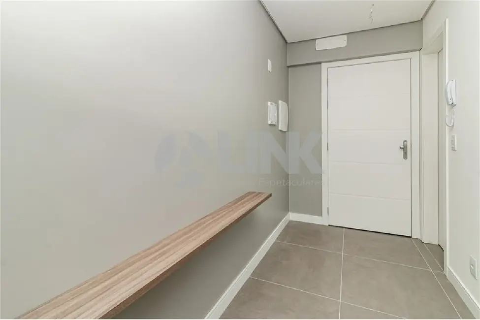 Apartamento com 1 quarto à venda, 30m2 em Vila Ipiranga, Porto Alegre - RS - imagem 8 Foto 8 de Apartamento com 1 quarto à venda, 30m2 em Vila Ipiranga, Porto Alegre - RS